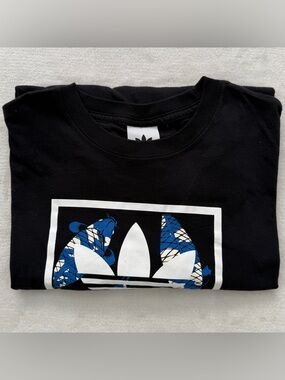 Adidas Graphic T-shirt